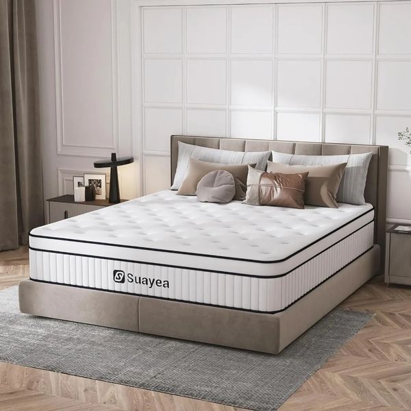 10-inch King Hybrid Mattress with Pocket Springs and Soft Foam, Delivered in a Box