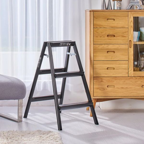 Compact 3-step aluminum folding ladder chair for versatile two-sided climbing