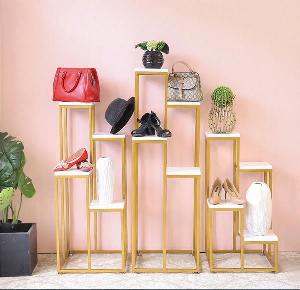 Display rack Commercial Furniture shopping mall clothing store bag shoes storage racks window stand water table

Retail display stands for commercial furniture in shopping malls, showcasing clothing, bags, shoes, and storage racks by windows and water tables
