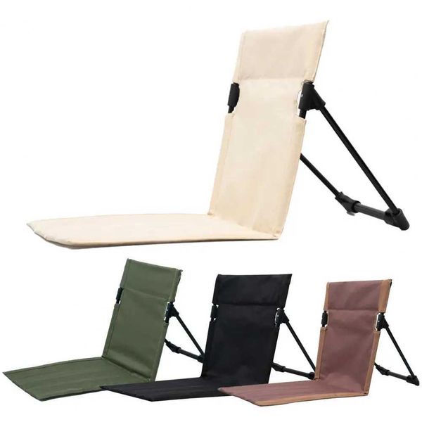 Folding outdoor garden chair for picnics, parks, and beaches with a comfy cushion
