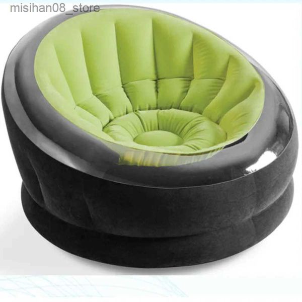 Inflatable outdoor green sofa chair, simple and portable for lazy beach or garden use