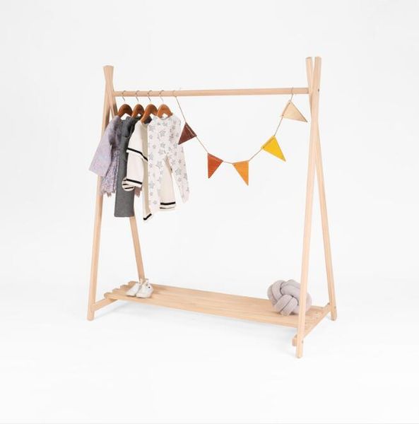 Log hanger children's furniture in Nordic style, simple solid wood landing shelf for clothing stores
