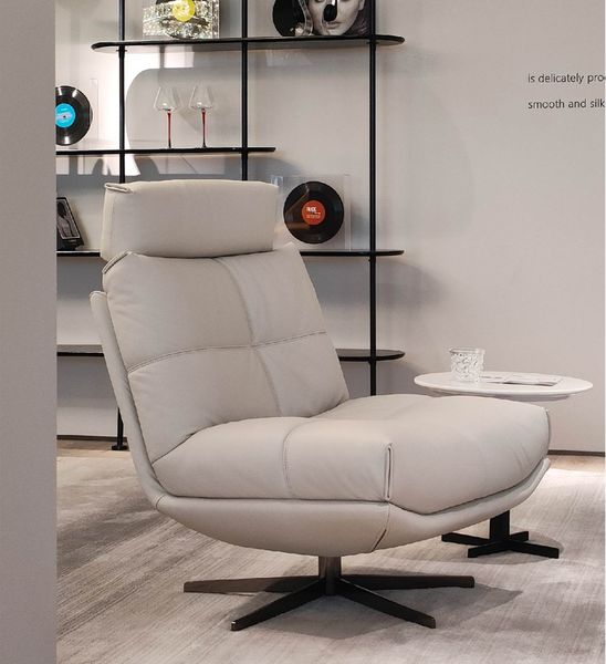 Made in China  
Genuine leather Italian chair  
Wheat Fields collection with headrest  
Available in quantities over 20