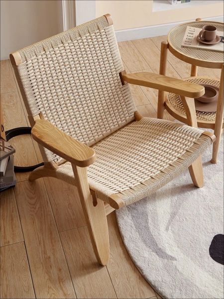 Solid wood rattan armchair for home, living room, balcony, or office conference room, a simple and comfortable single sofa or lazy chair